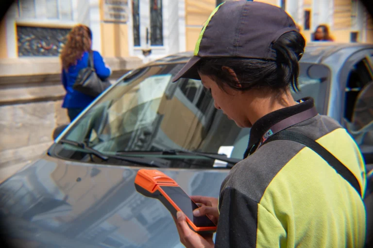 Lee más sobre el artículo ZONAS DE ESTACIONAMIENTO INTELIGENTE  (ZER)